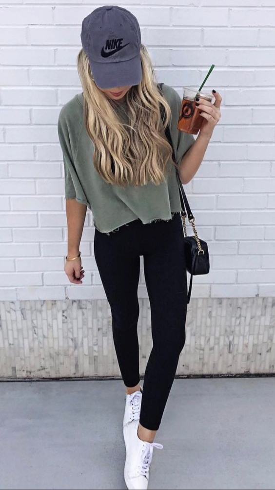 15 Trendy Summer Outfit Ideas for Women