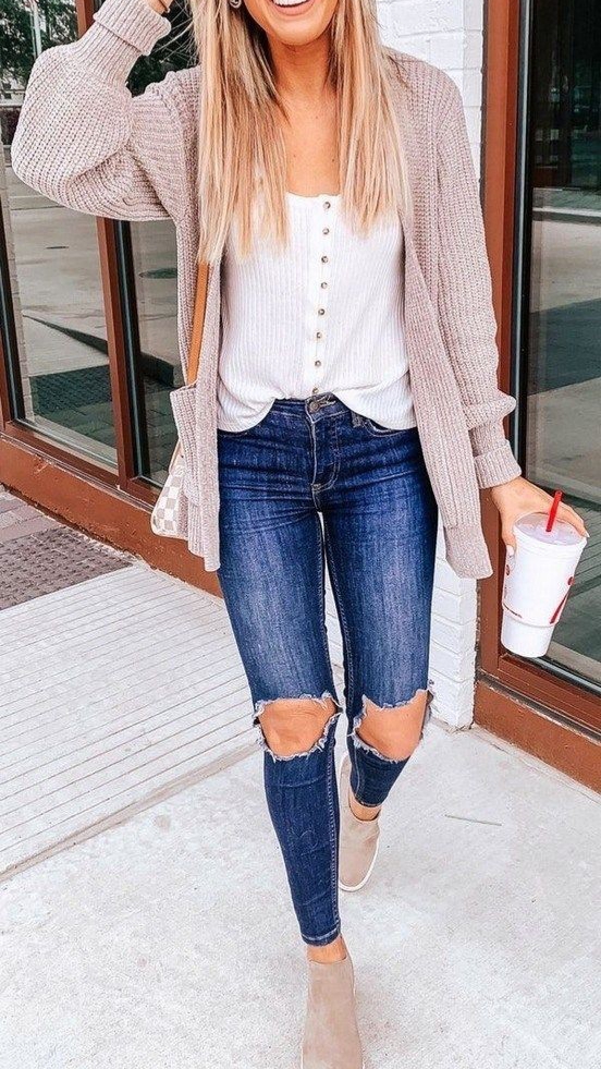 The Best Fall Outfits To Copy Right Now