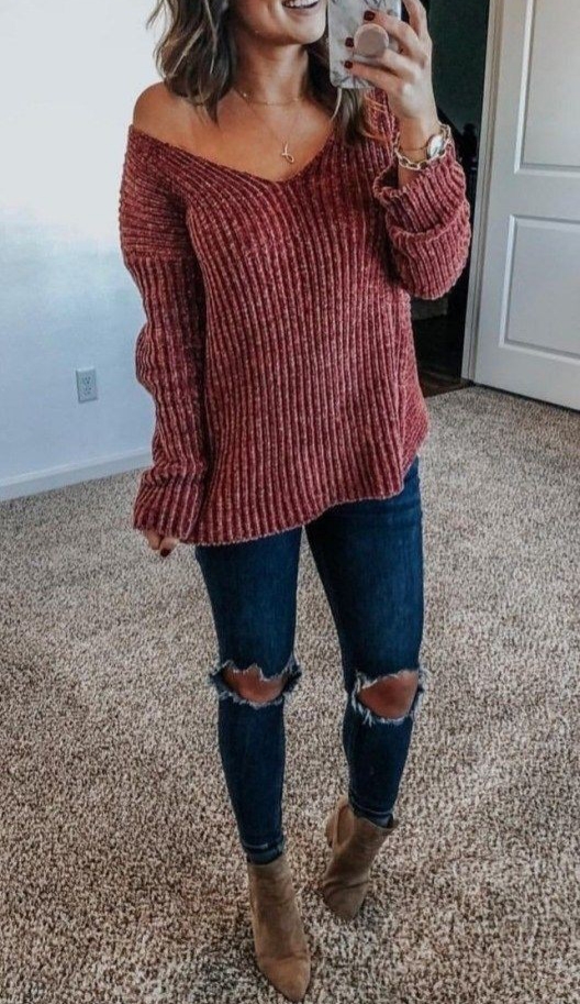 15 Cute Fall Outfits with Sweaters