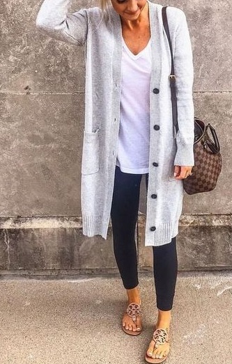 35 Best Cardigan Outfits to Wear This Season